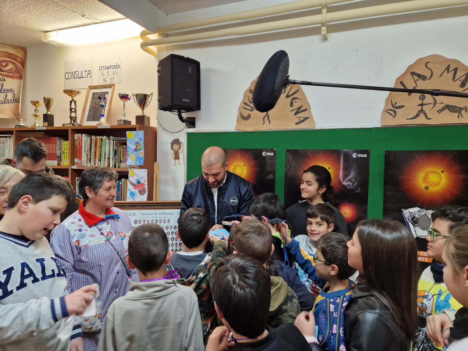 Fotos: Visita del Pablo Álvarez Colegio Público Antonio de Valbuena