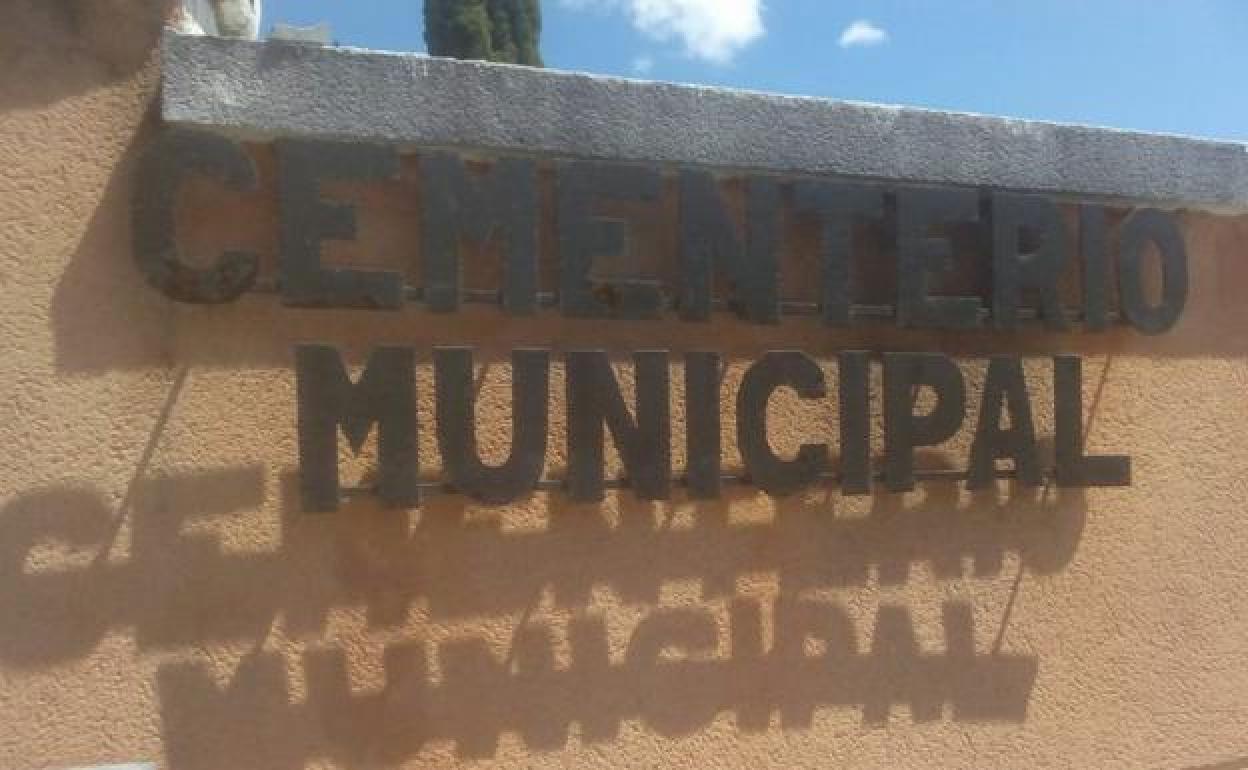 Cementerio Municipal de Cacabelos.