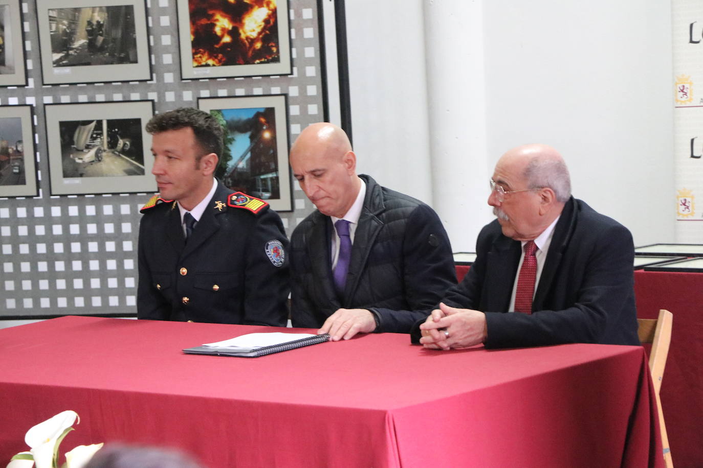 Festividad de San Juan de Dios en el Parque de Bomberos de León.