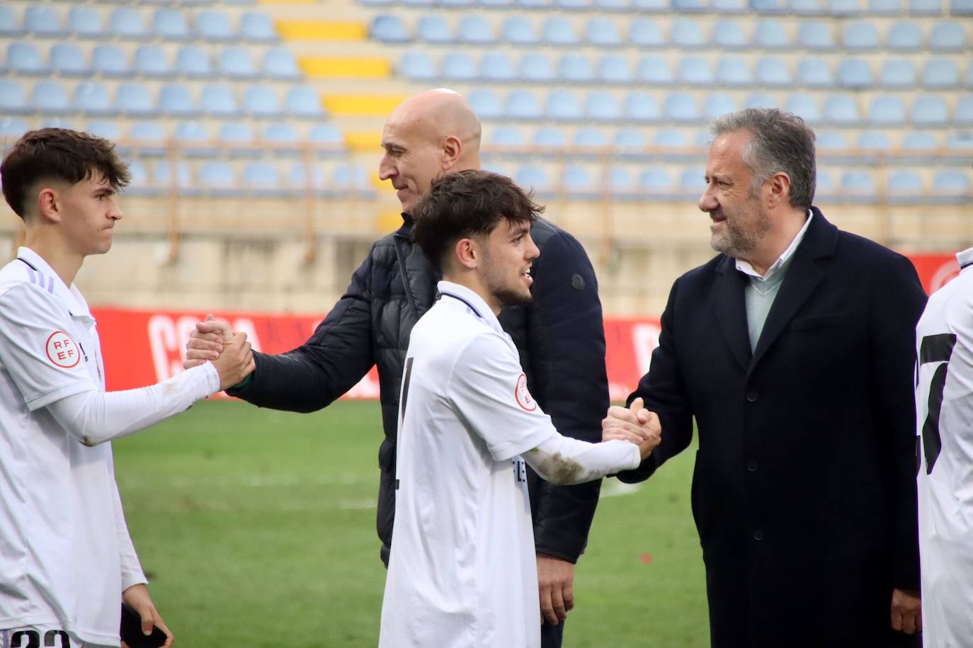 Real Madrid y Almería disputaron la final de este torneo en el estadio Reino de León, con victoria madridista