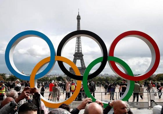 Los anillos olímpicos ya se vislumbran en París.