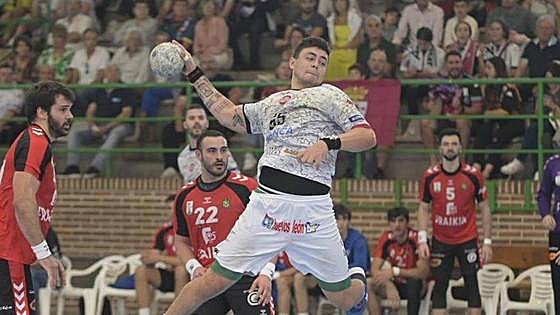 Santista no seguirá en el Abanca Ademar