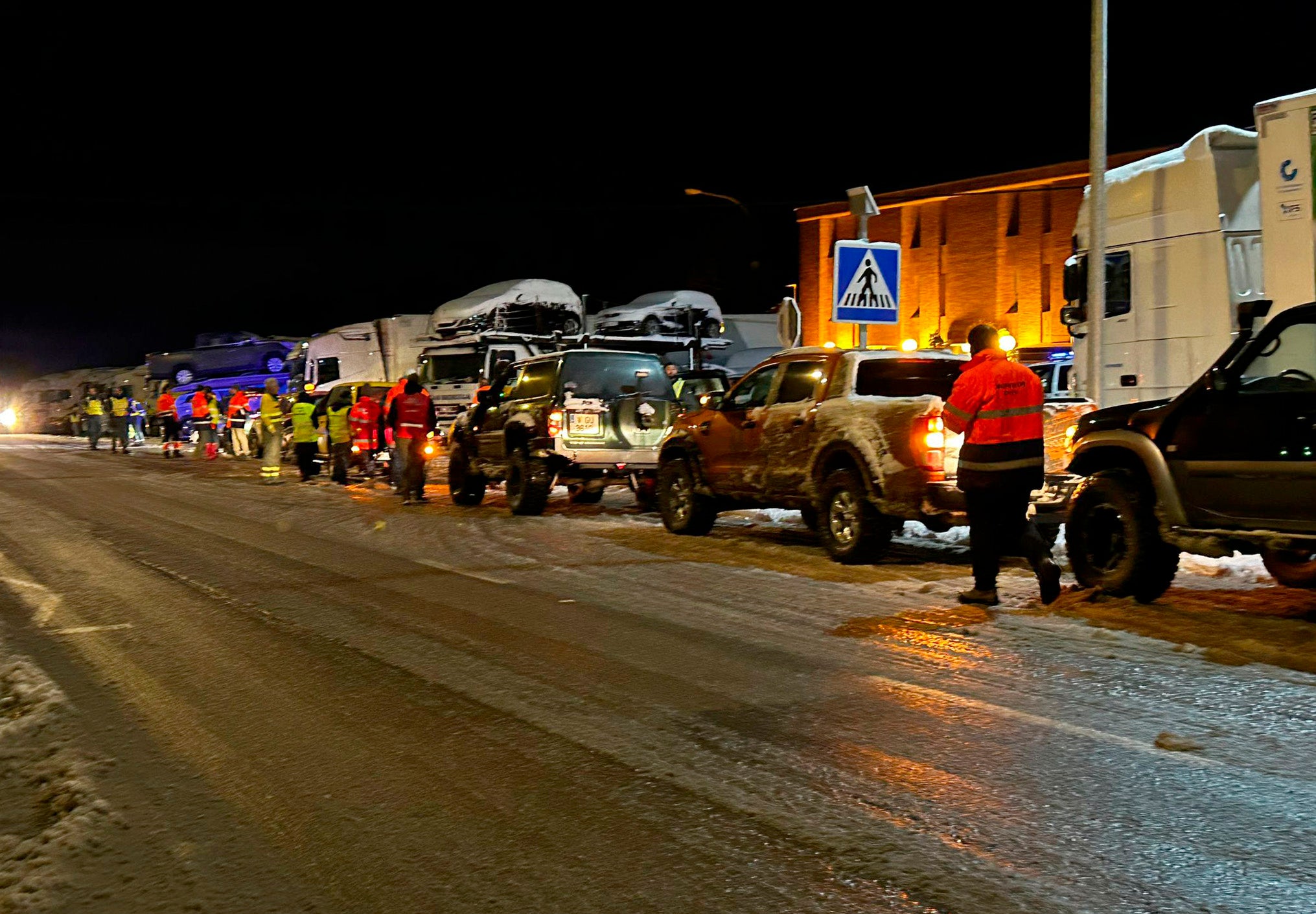 Todas las imágenes de la nevada en Soria que ha obligado a rescatar a 600 personas