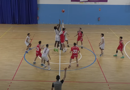 Imagen en directo de la Cultural de Baloncesto contra el Obradoiro, desde las 17:00 horas