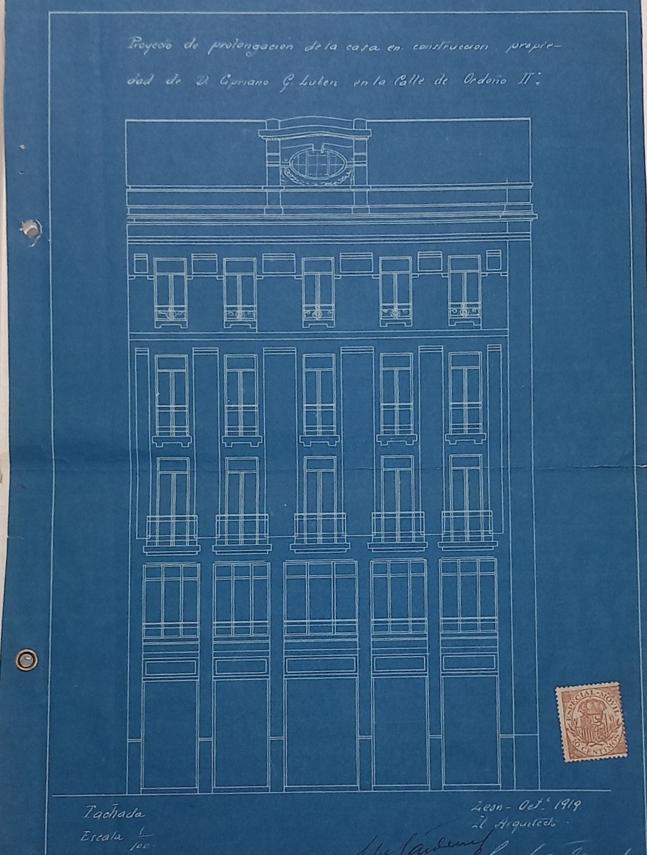 Adición de la fachada de Lubén.