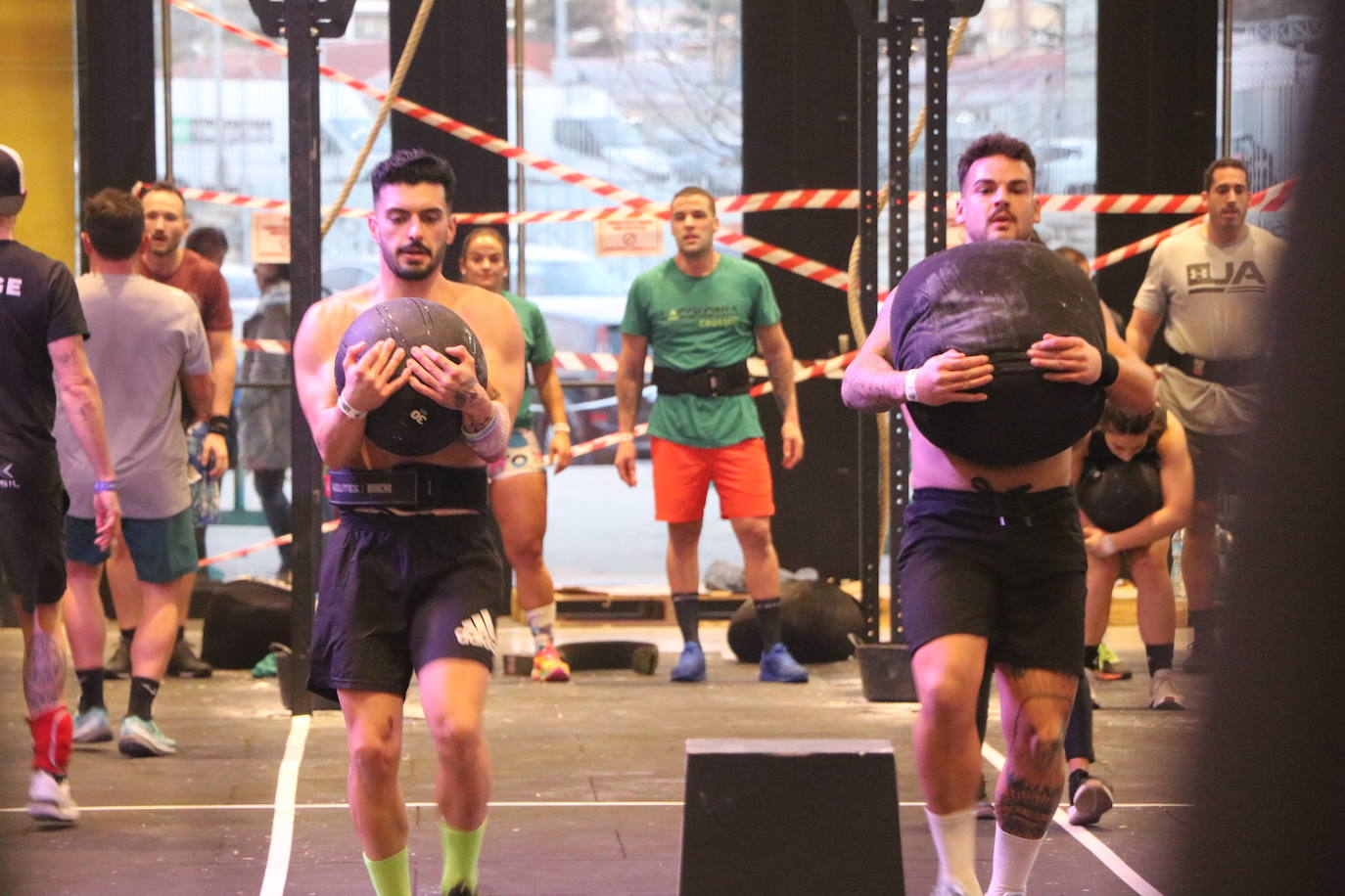 León disfruta del crossfit en el Palacio de Exposiciones