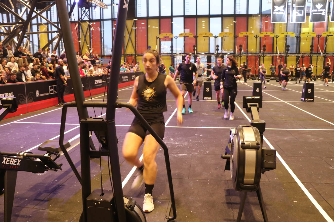 León disfruta del crossfit en el Palacio de Exposiciones