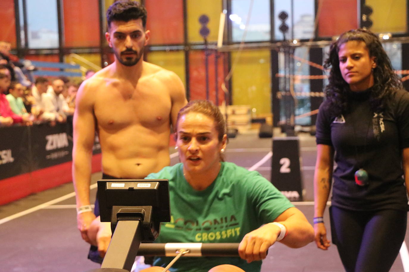 León disfruta del crossfit en el Palacio de Exposiciones