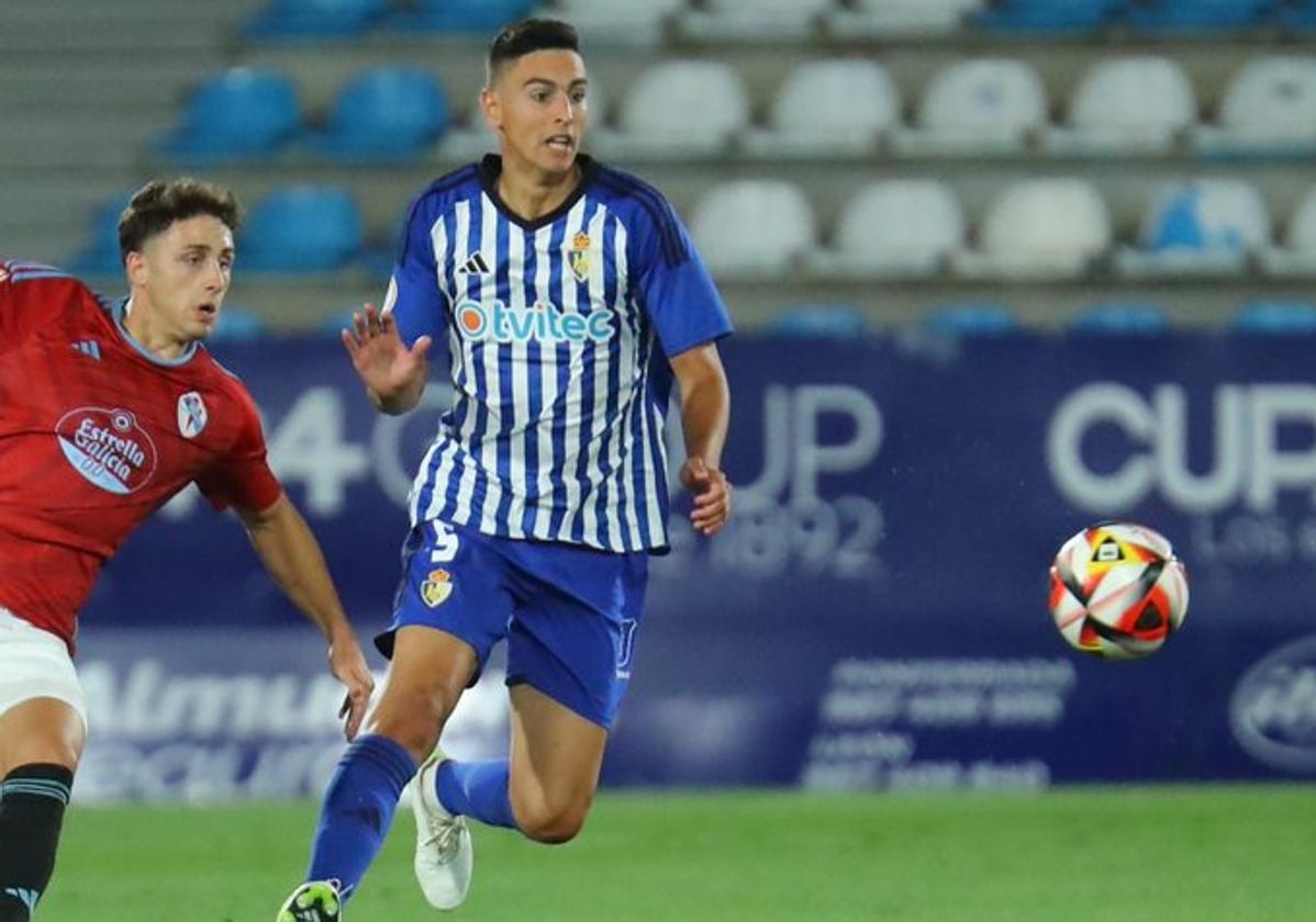 Jesús Fernández ha jugado seis partidos con la Ponferradina esta temporada.