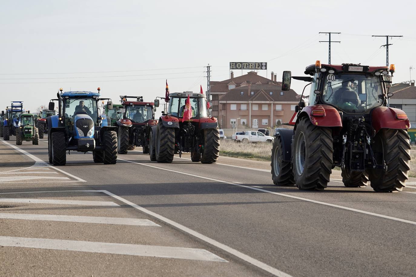 Tractorada por las carreteras de León