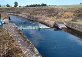 Canal de Arriola.