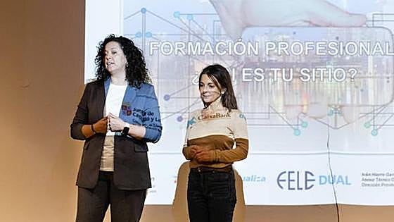 Fele y CaixaBank llevan el programa 'Embajadores de la FP' a diez centros de la provincia