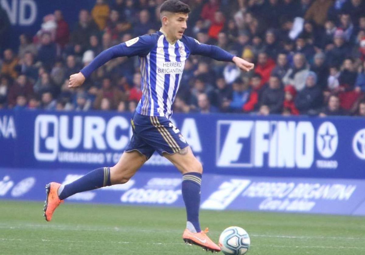 Saúl Crespo, en un partido con la Deportiva.