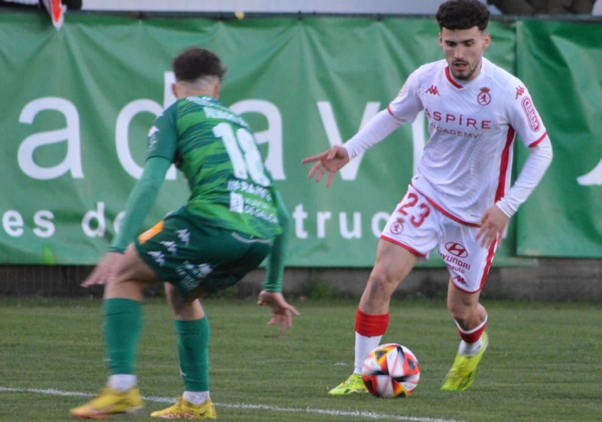 Imagen de la afición de la Cultural Leonesa en una de las visitas a domicilio.