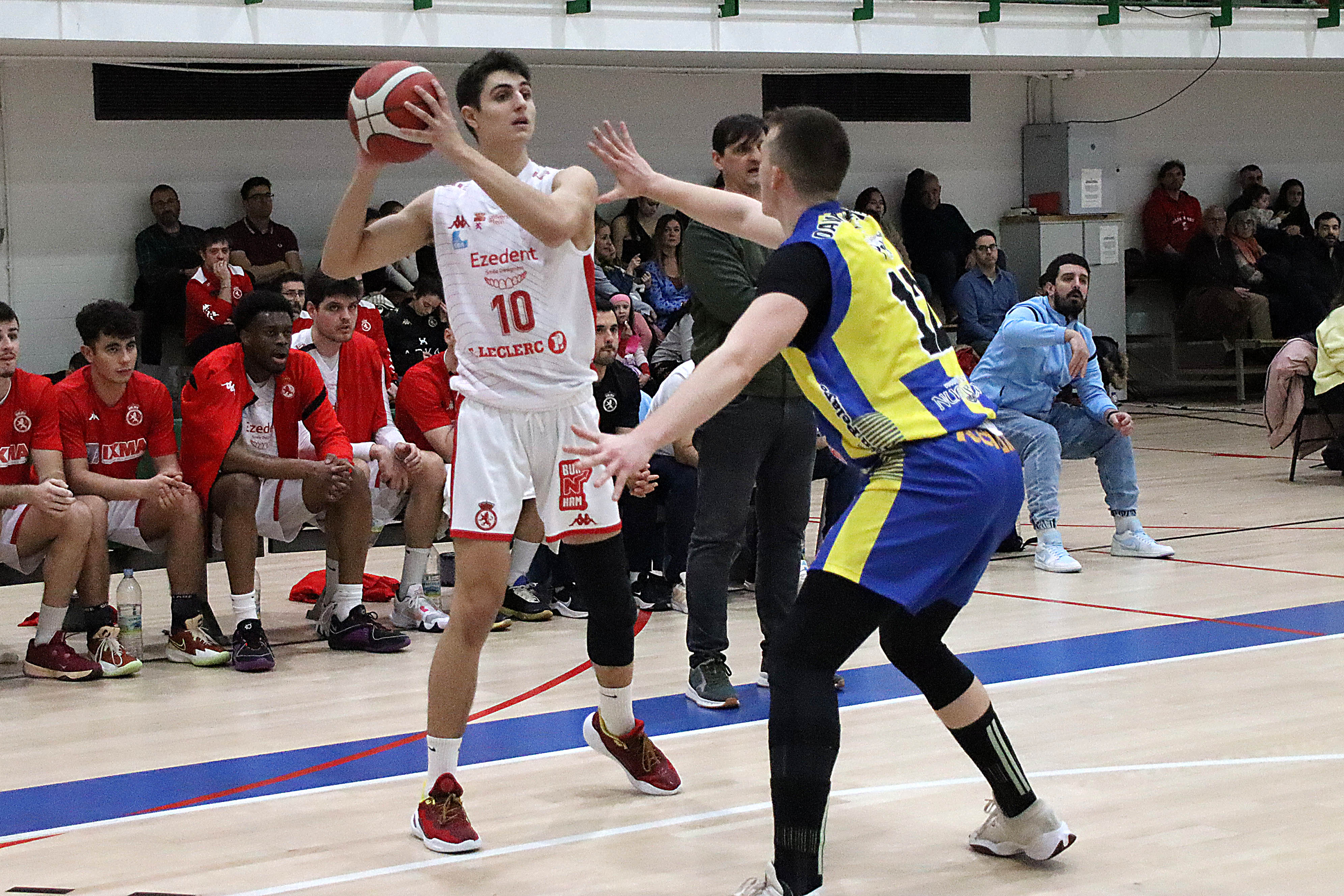 Todas las imágenes del Cultural de Baloncesto - Gijón Basket