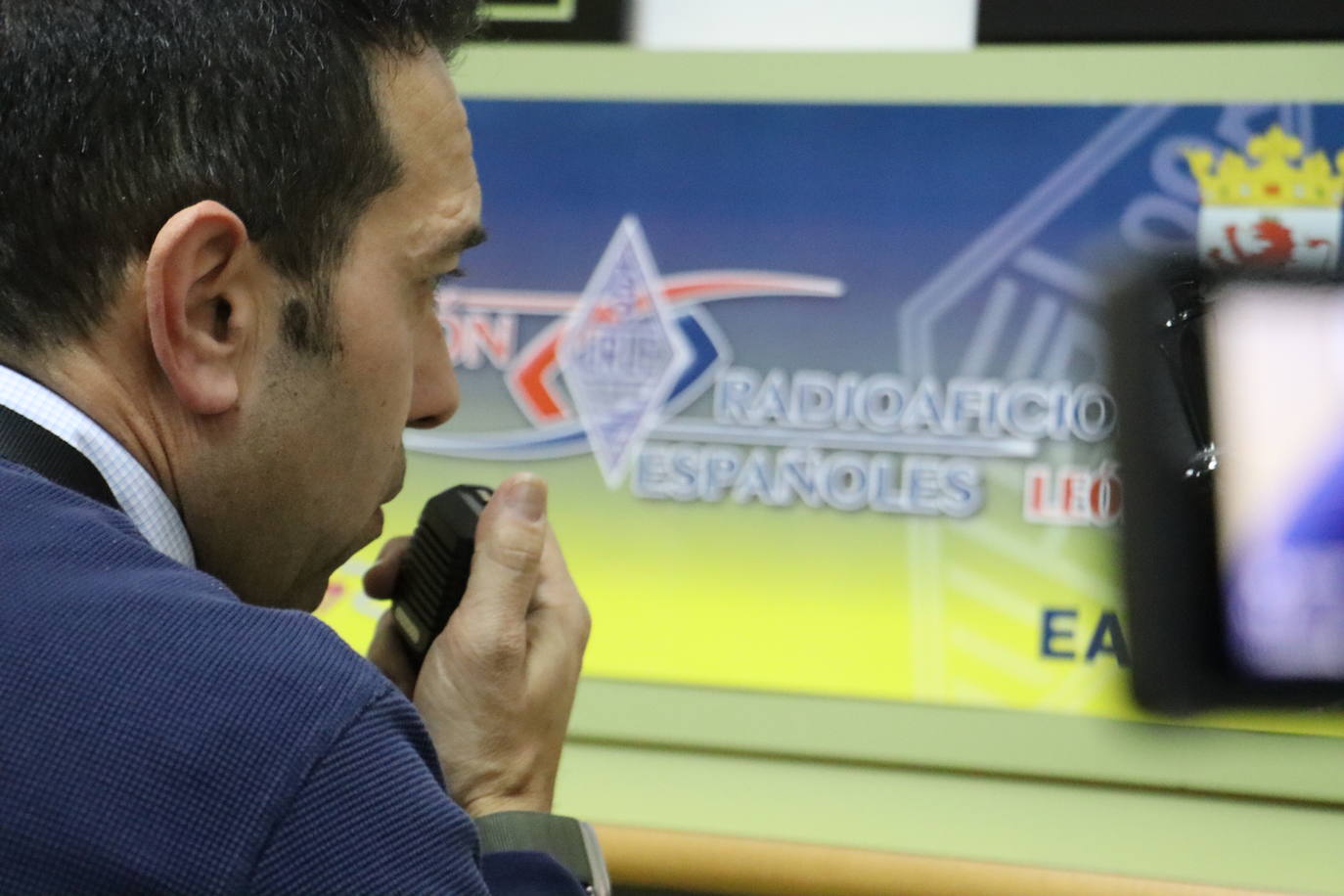 Los radioaficionados de León