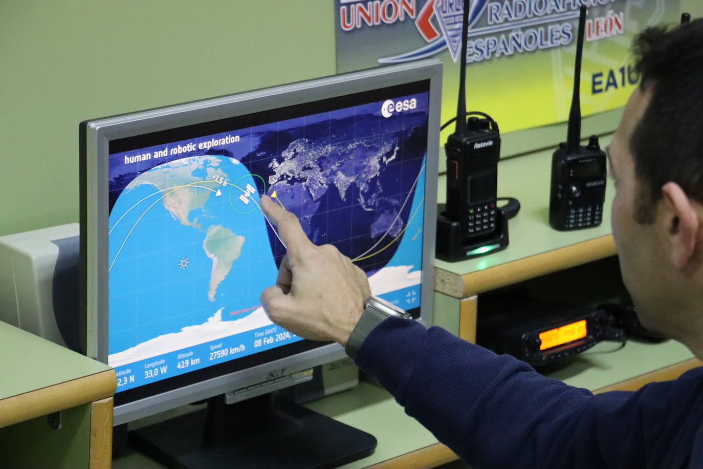 Los radioaficionados de León