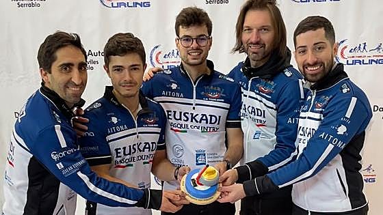 Edu de Paz y el Txuri Berri se llevan el Bonspiel del Pirineo