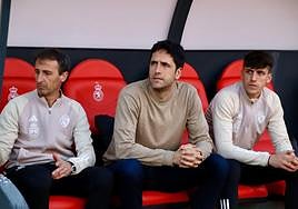 El entrenador de la Deportiva, Íñigo Vélez,