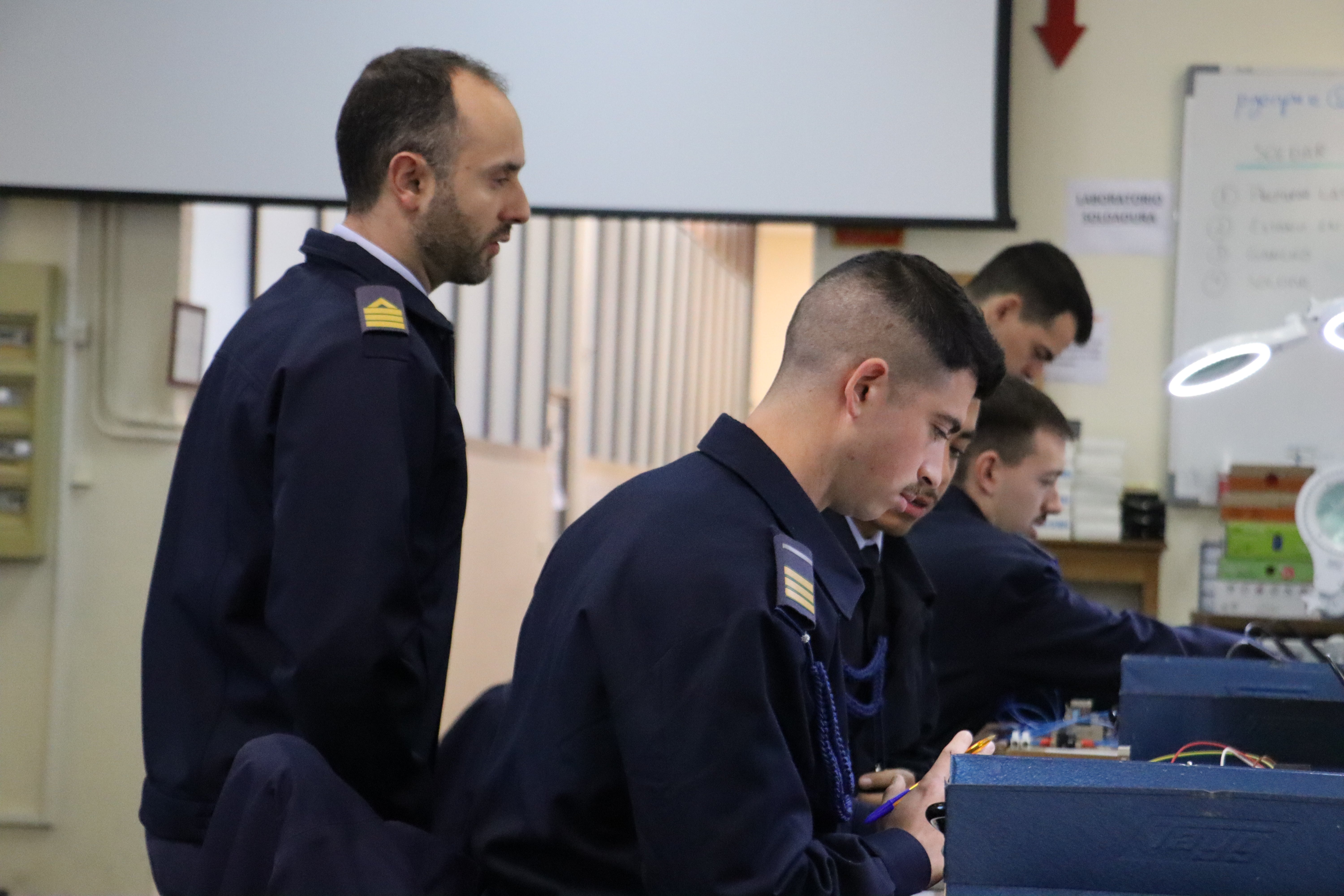 Un día en la Academia Básica del Aire en León