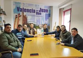 Imagen de Decaleón en la presentación de la Feria de Valencia de Don Juan.