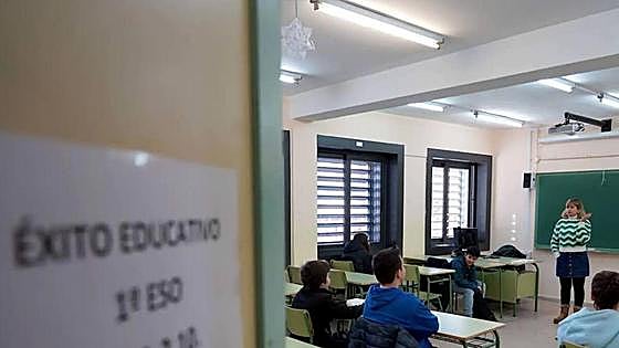 Los centros realizarán pruebas «personalizadas» a adultos que quieran sacarse la ESO