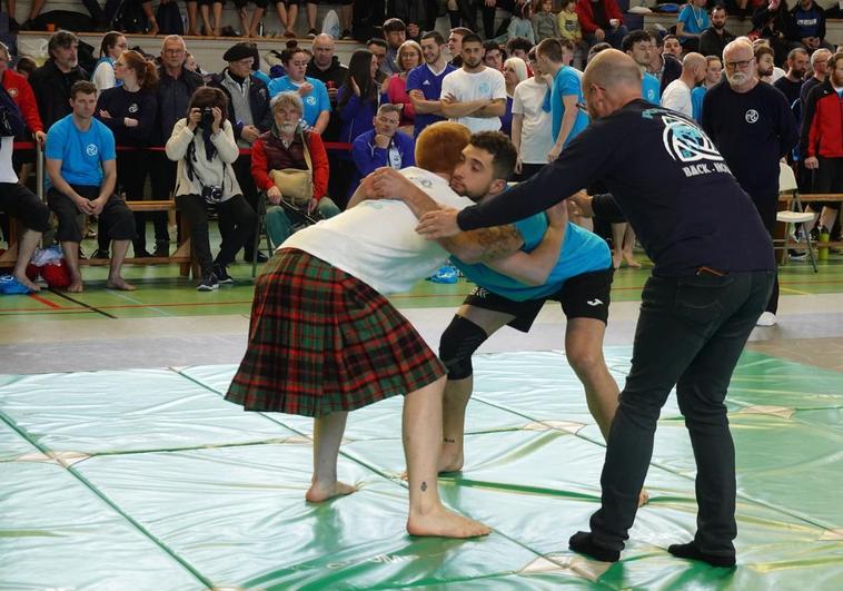Todas las imágenes del éxito de la lucha leonesa en el Campeonato Internacional &#039;Back-hold&#039;