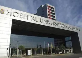 Fachada del Hospital de León.