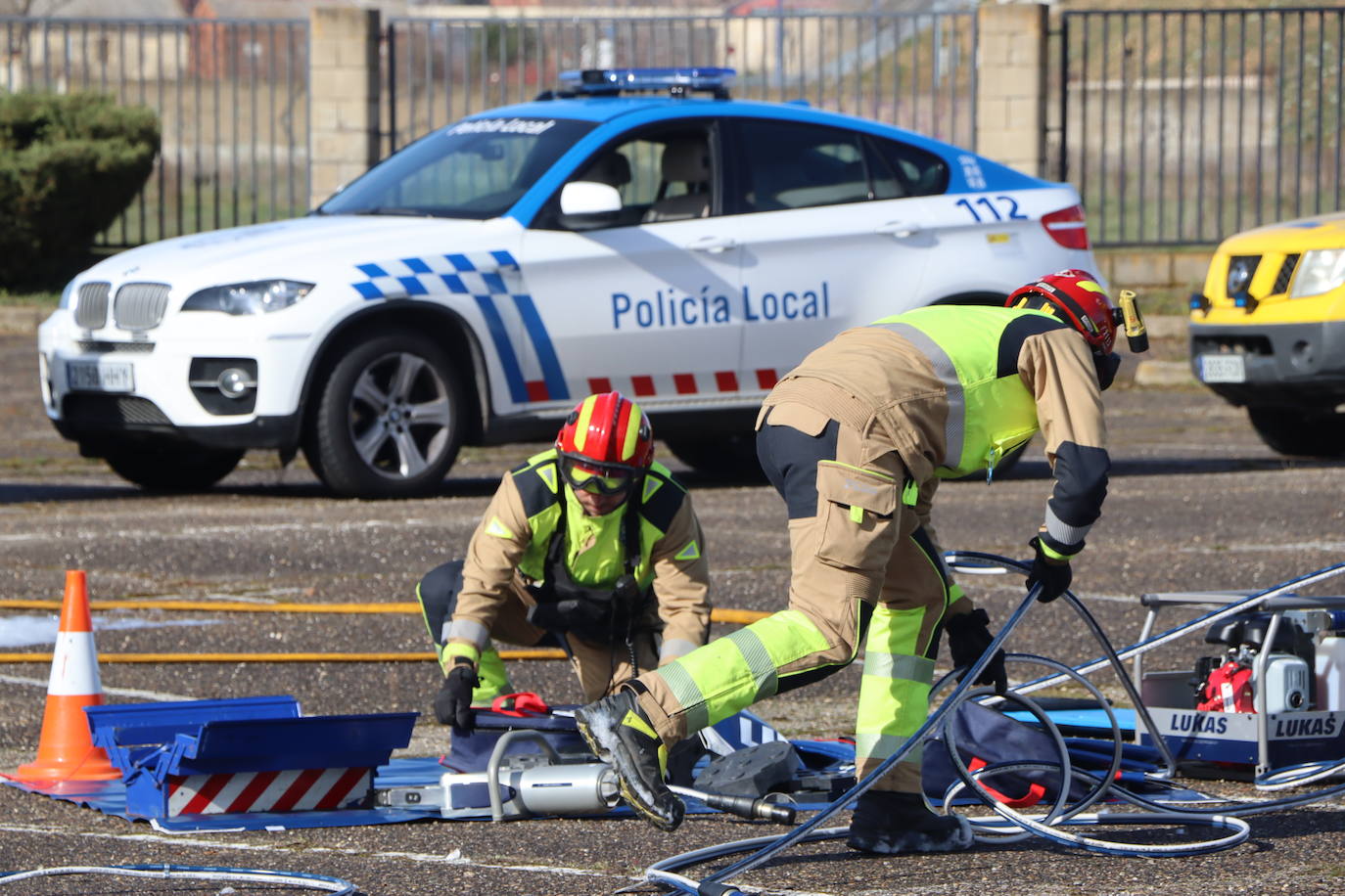 Simulacro efectuado por el cuerpo de Bomberos de León.