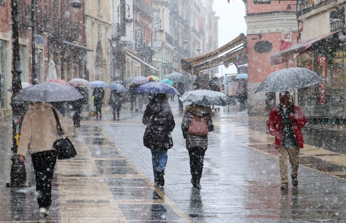 Nieve en la ciudad de León