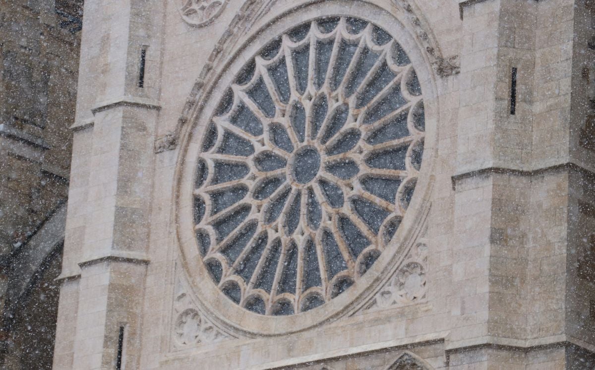 Nieve en la ciudad de León