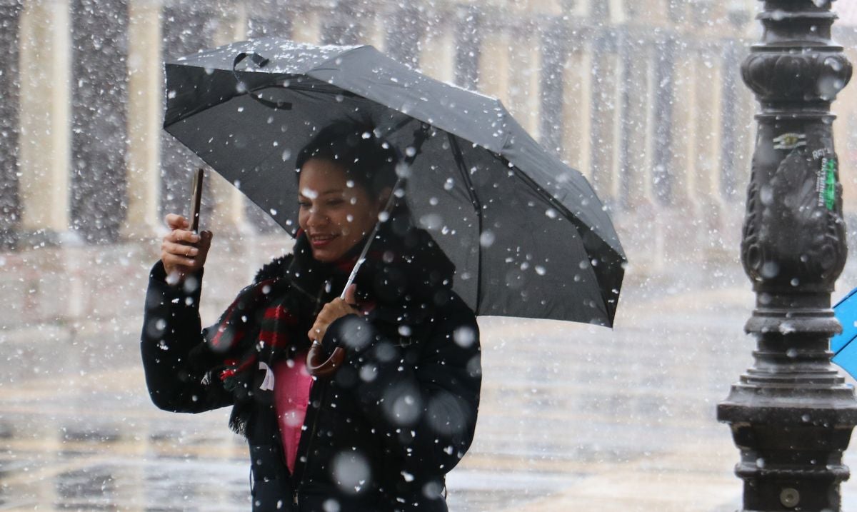 Nieve en la ciudad de León
