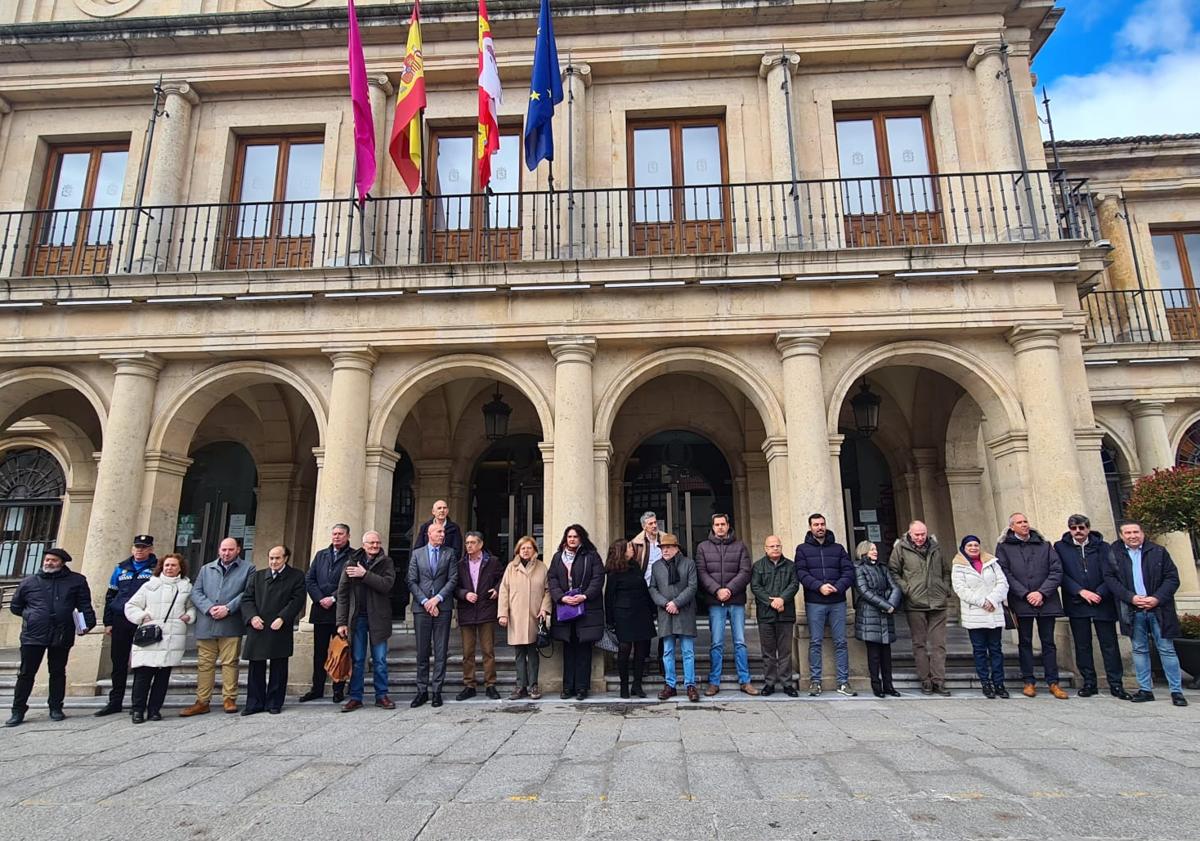 Imagen principal - León condena el 11-M, 20 años después