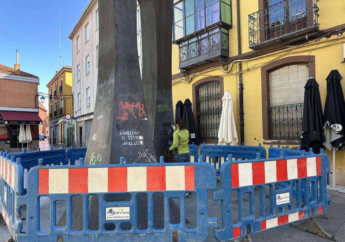 Nueva vida para el Arco Viajero de la plaza Torres de Omaña