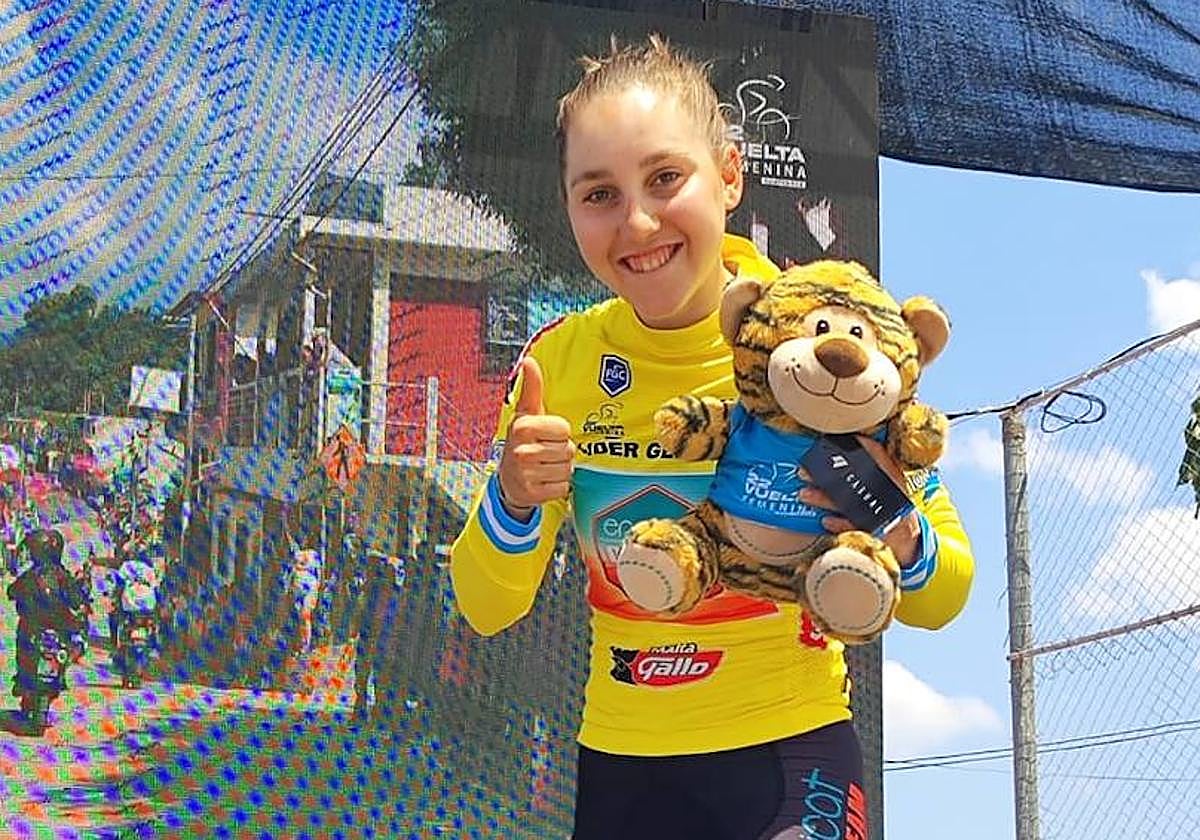 Valentina Basilico, ciclista del Eneicat, con el maillot de lideresa de la Vuelta a Guatemala.