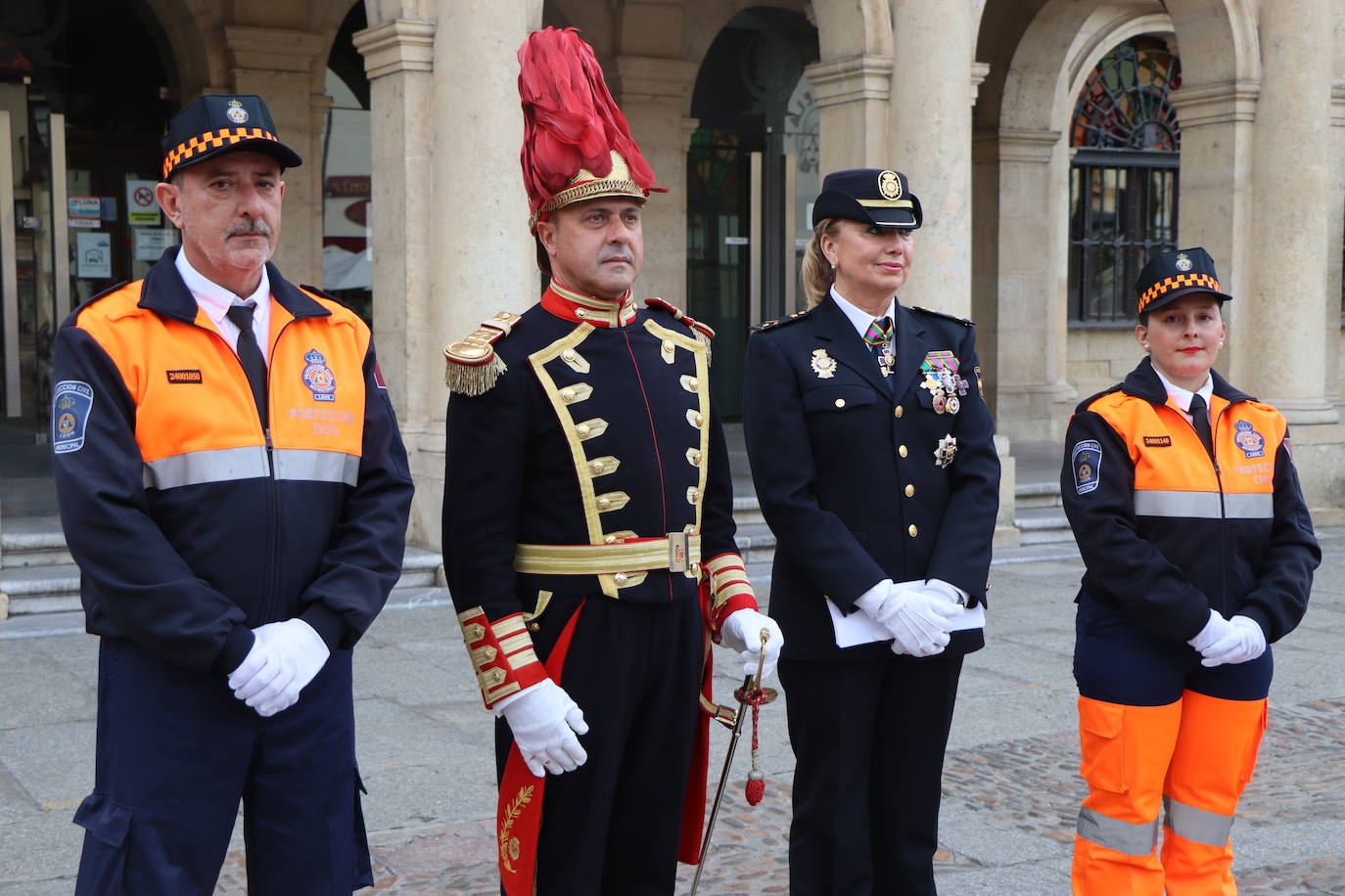 La escolta de los pasos de León