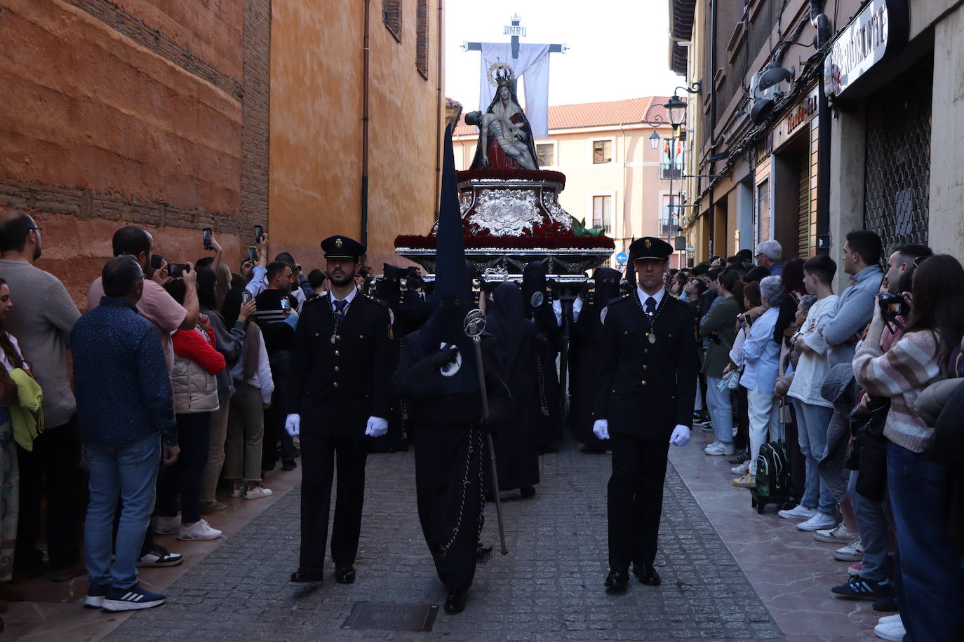 Procesión Camino de la Pasión y de la Esperanza en León