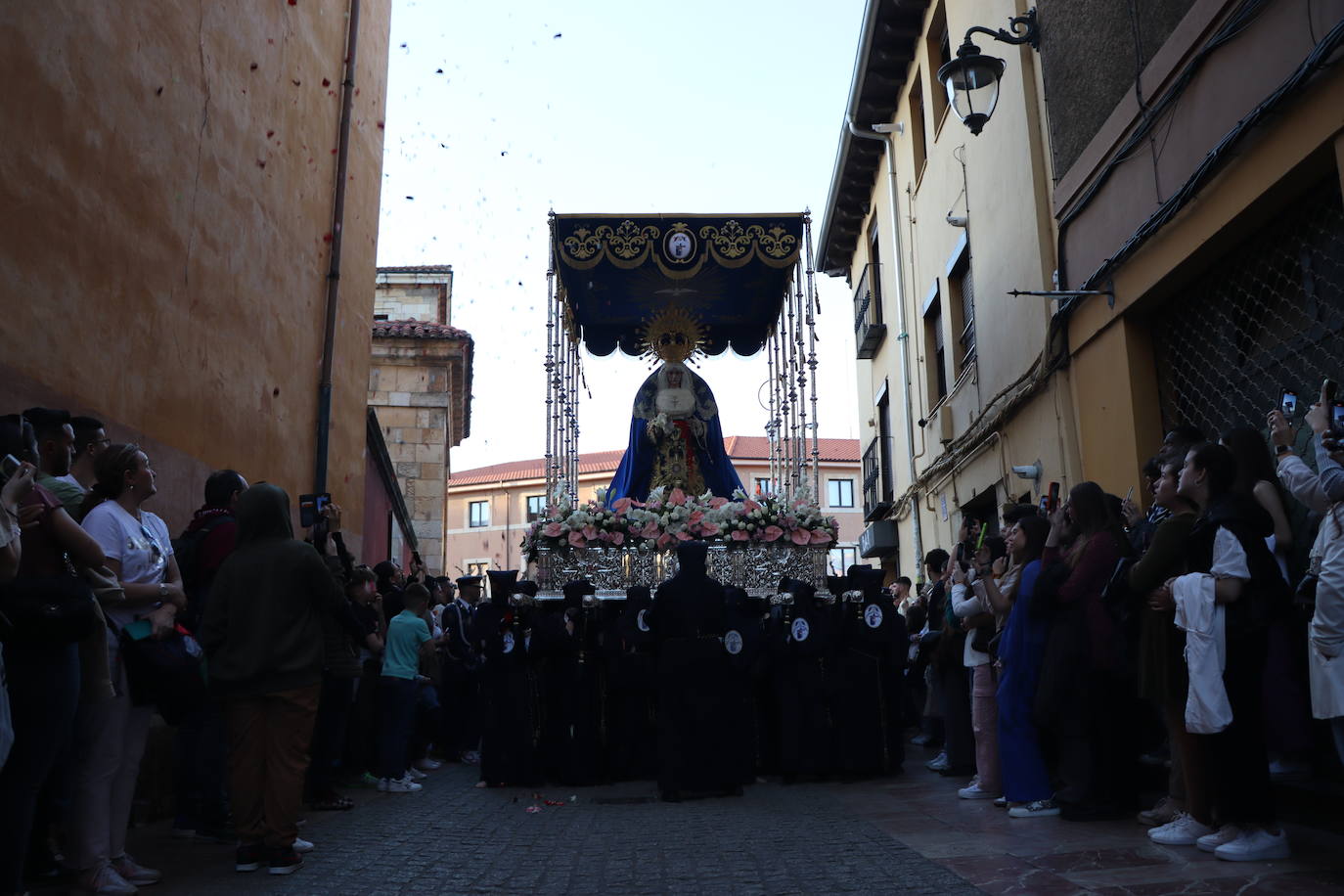 Procesión Camino de la Pasión y de la Esperanza en León