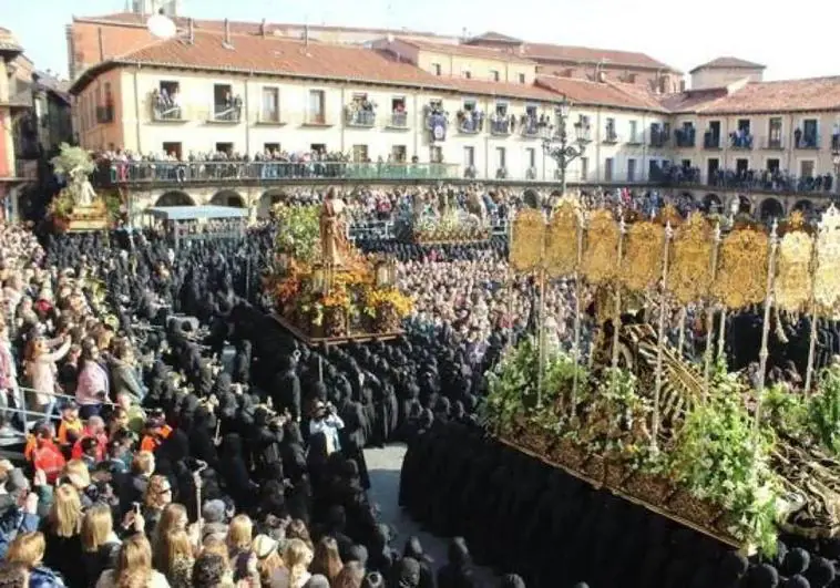 Horarios, recorridos y restricciones del Viernes Santo