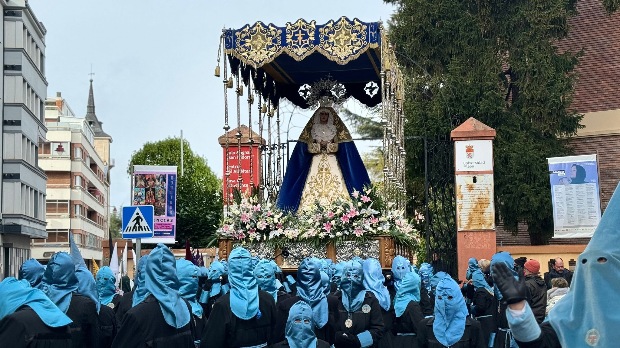 Procesión de Las Bienaventuranzas en León.