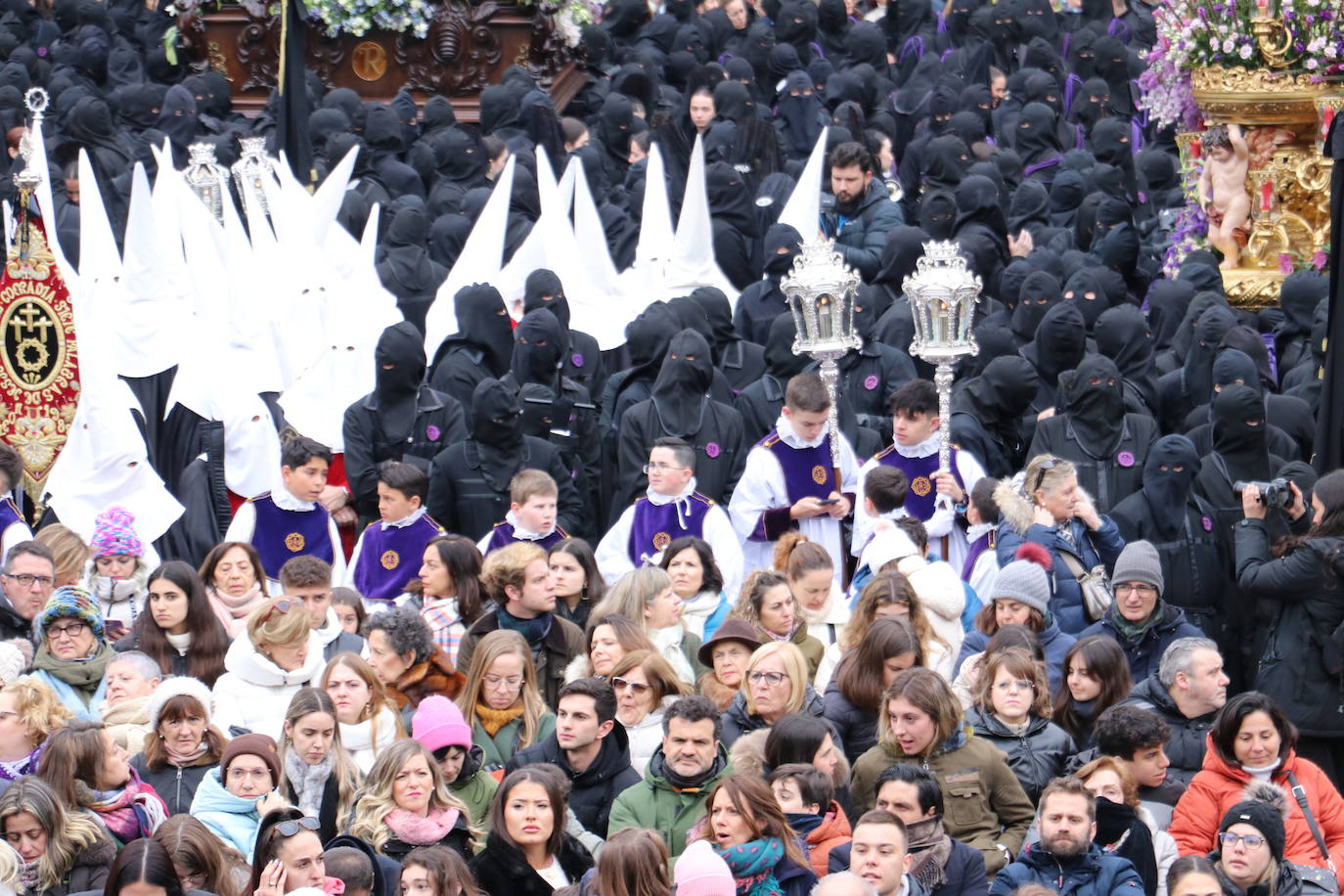 ¿Estuviste en la Plaza Mayor de León? Búscate