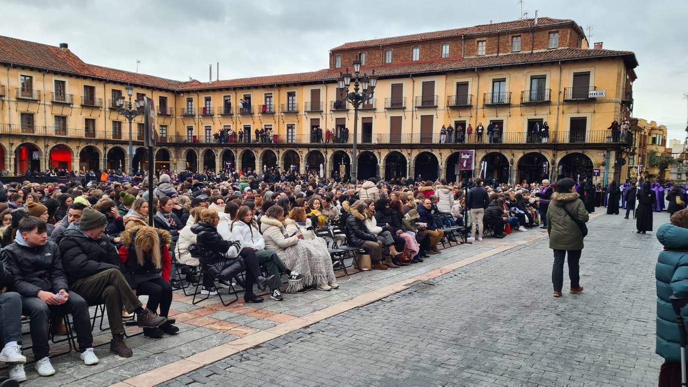 ¿Estuviste en la Plaza Mayor de León? Búscate