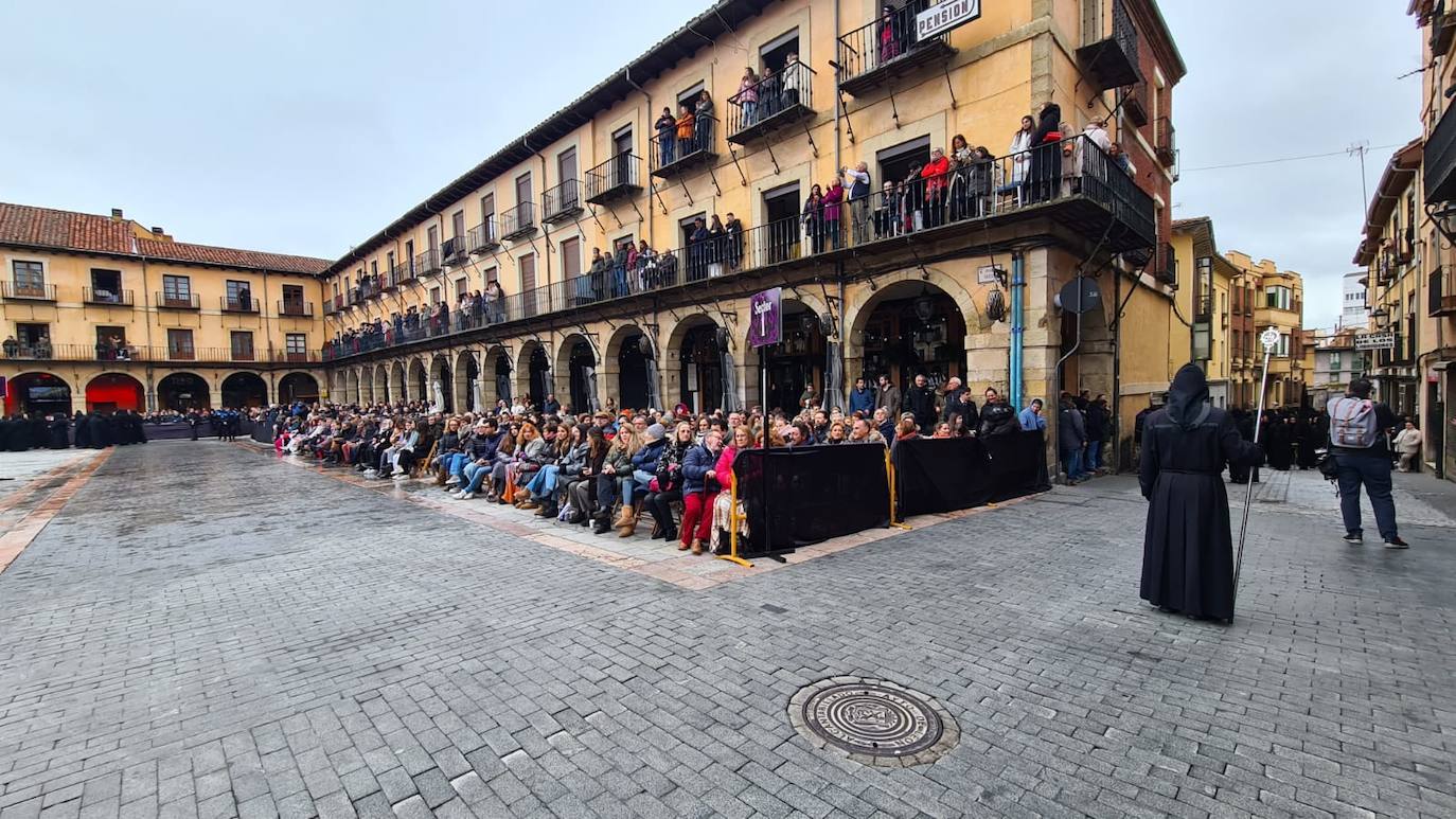 ¿Estuviste en la Plaza Mayor de León? Búscate