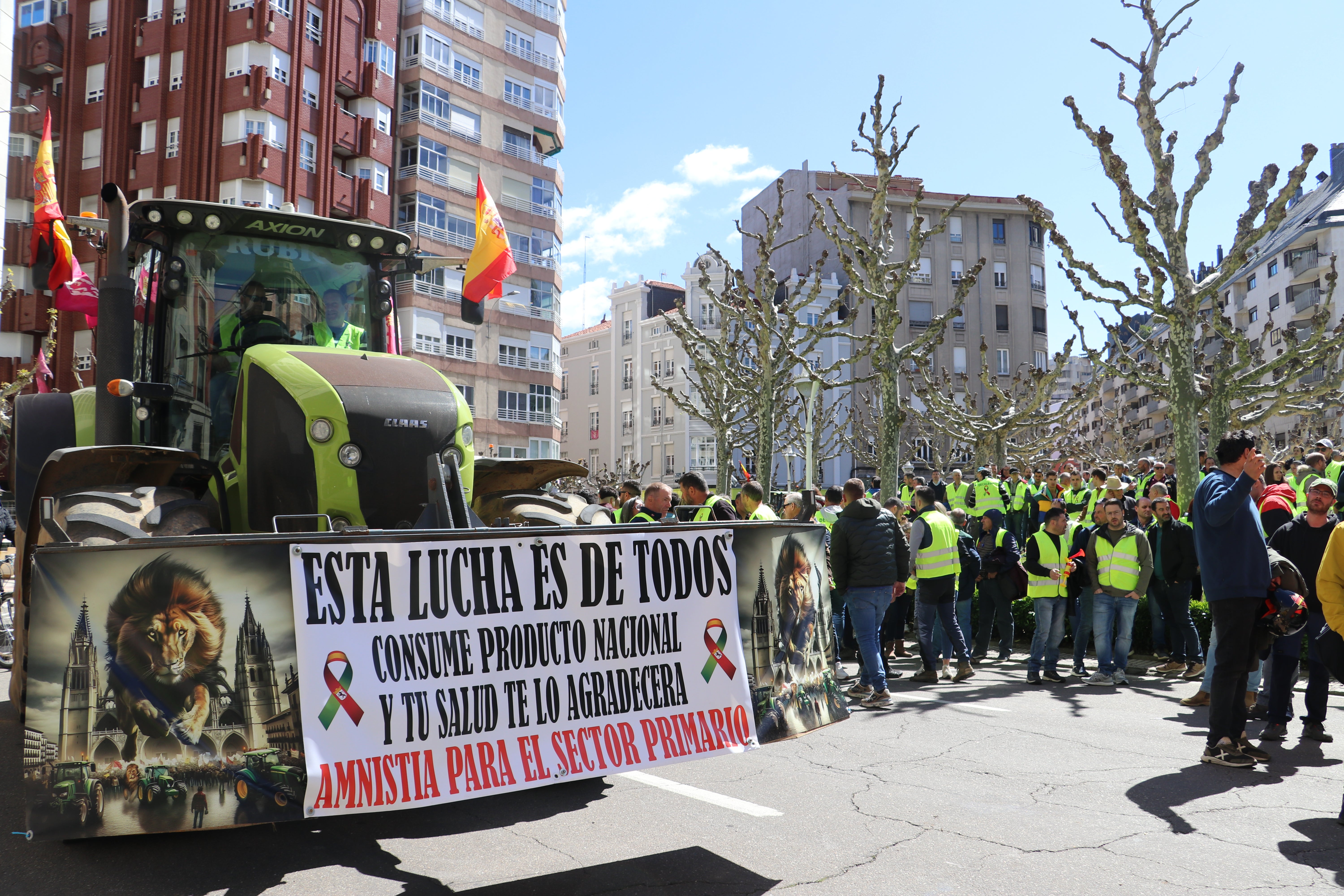 Tractorada por las calles de León