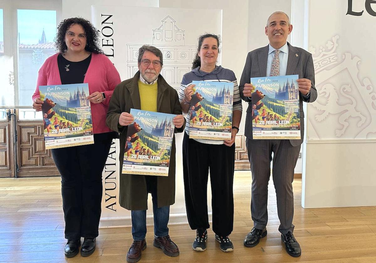 El concejal de Deportes, Vicente Canuria, y la concejala de Juventud y Bienestar Social, Vera López en la presentación de la carrera 'Run for Parkinson's'.