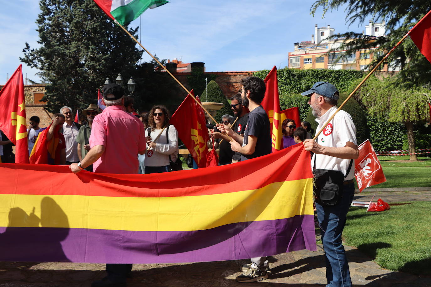 magen de la manifestación a favor de la república en León.