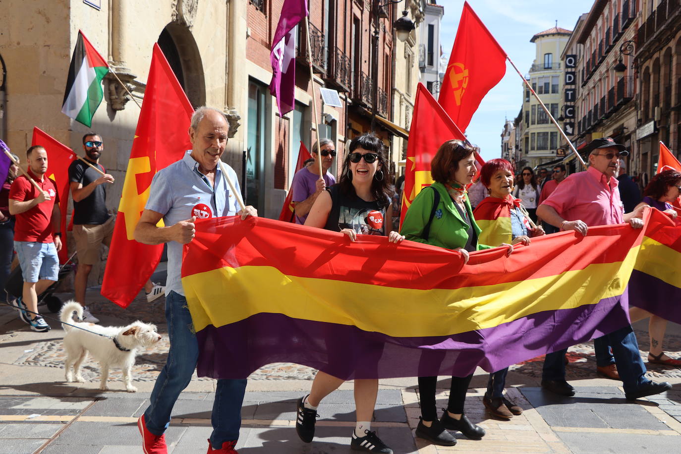 magen de la manifestación a favor de la república en León.