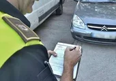 Velocidad y aparcar mal, principales causas de las multas de tráfico en León