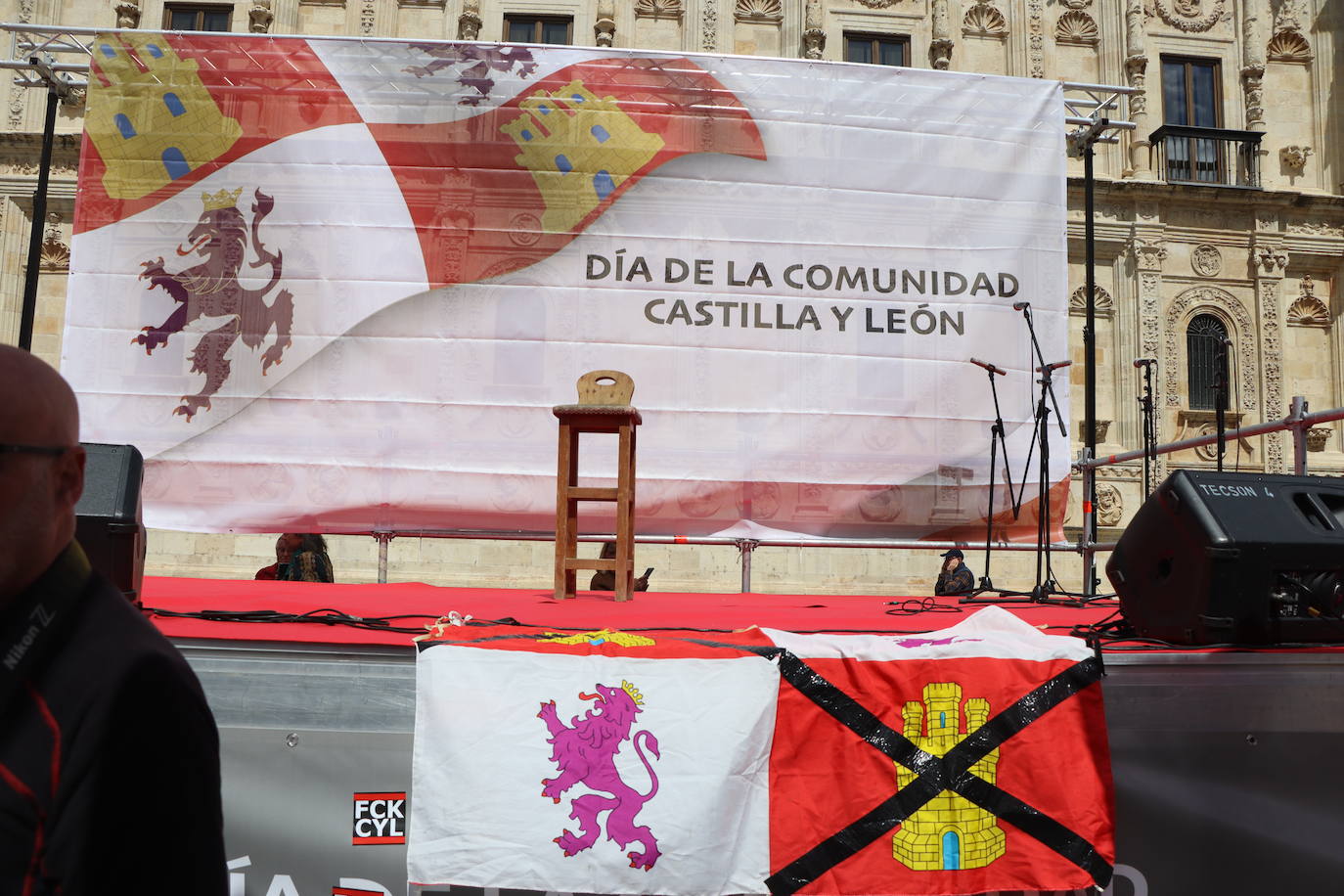 Altercados durante la fiesta del 23 de abril en León