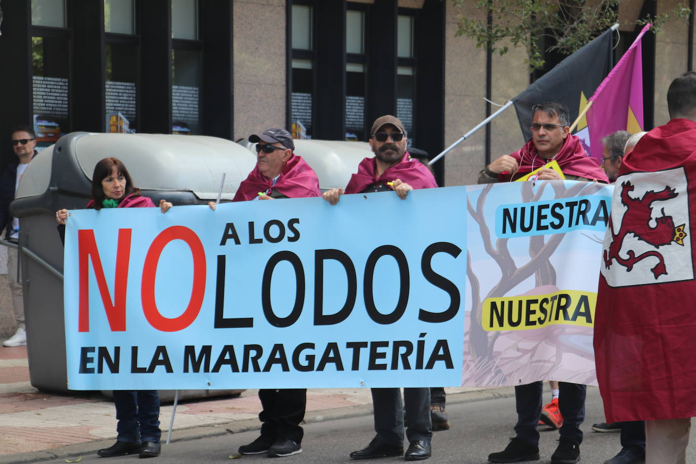 Manifestación por la autonomía leonesa en el Día de Castilla y León